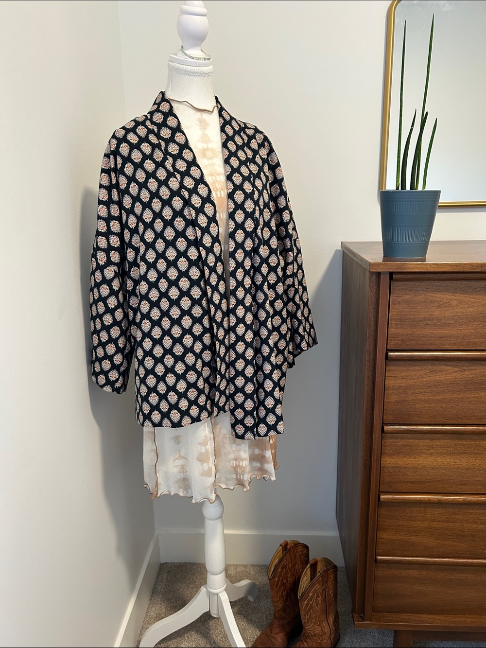 Banana Republic Navy Jacket with Cream and Orange Paisley Lining, kimono style